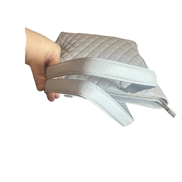 Vera Bradley Leah Quilted Leather Tote Bag Cloud Gray Light Blue Shoulder Bag - Picture 5 of 12